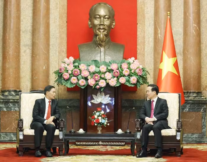 Không ngừng vun đắp quan hệ hữu nghị vĩ đại Việt Nam - Lào -0