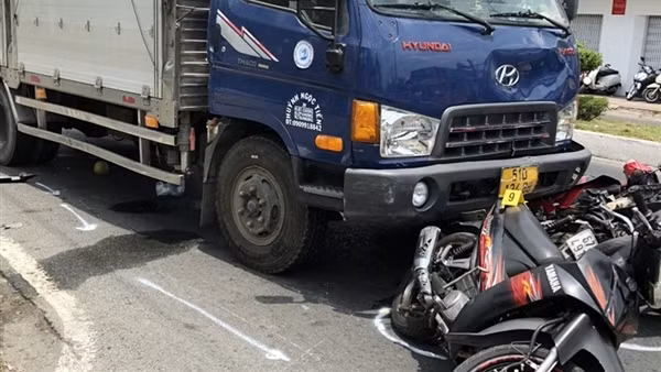 Xác định nguyên nhân vụ xe tải tông nhiều xe môtô đang dừng đèn đỏ trên Quốc lộ 91