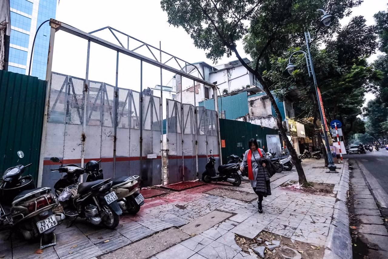 Cựu Phó Chánh Văn phòng Sở Tài nguyên và Môi trường chiếm đoạt 3 lô đất “vàng” giữa Thủ đô -0