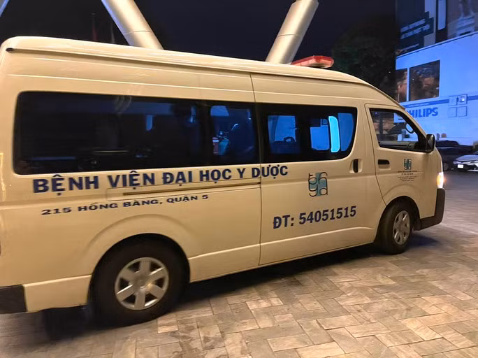 Thấm đẫm tình người trong vụ cô gái bị cây gãy đổ đè đa chấn thương -0