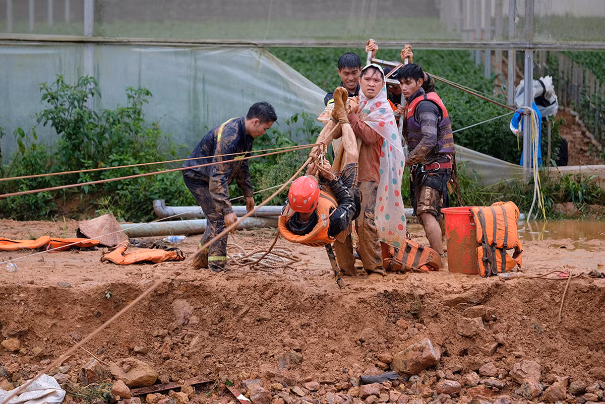 30-4-15_Đảm bảo an ninh, an toàn trên thành phố du lịch cao nguyên -0