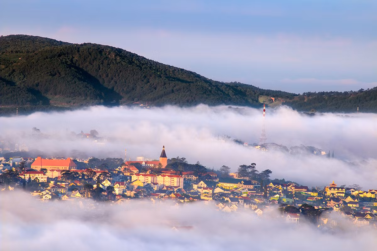 30-4-15_Đảm bảo an ninh, an toàn trên thành phố du lịch cao nguyên -0