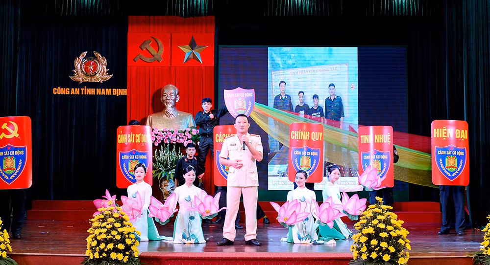 Công an tỉnh Nam Định tổ chức thành công&nbsp;Hội thi Bí thư Chi bộ giỏi -0