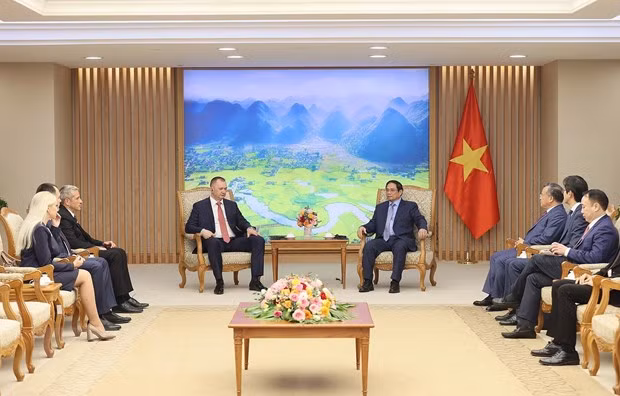 Thủ tướng Phạm Minh Chính tiếp Bộ trưởng Bộ Nội vụ Belarus -0