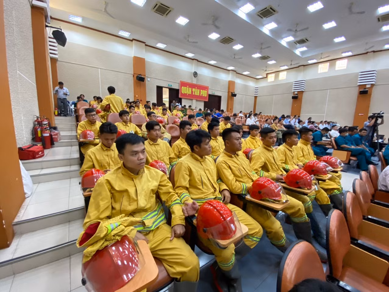 Nhân rộng mô hình “tổ phản ứng nhanh chữa cháy và cứu nạn cứu hộ-lực lượng vũ trang” -0