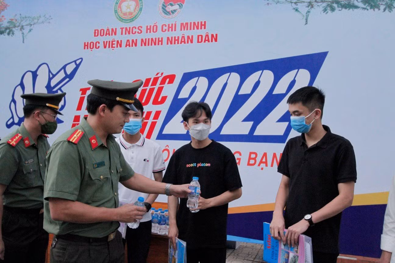 Chính thức công bố dạng thức, đề tham khảo bài thi đánh giá của Bộ Công an năm 2023 -0