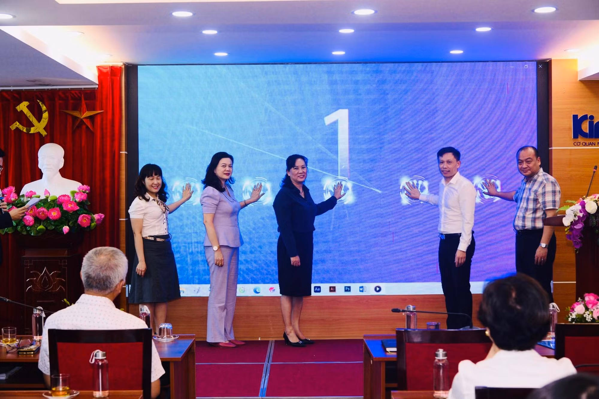 Phát động chương trình truyền thông về bảo vệ môi trường -0