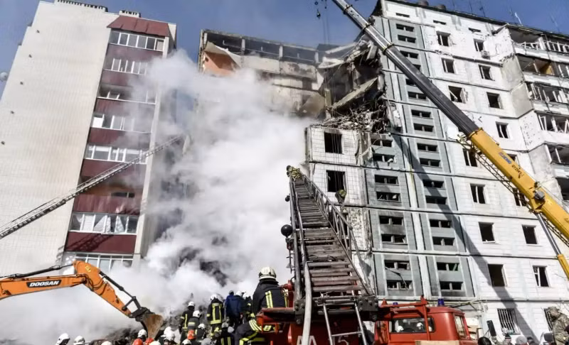 Ukraine sẵn sàng phản công quy mô lớn hậu tập kích tên lửa của Nga -0