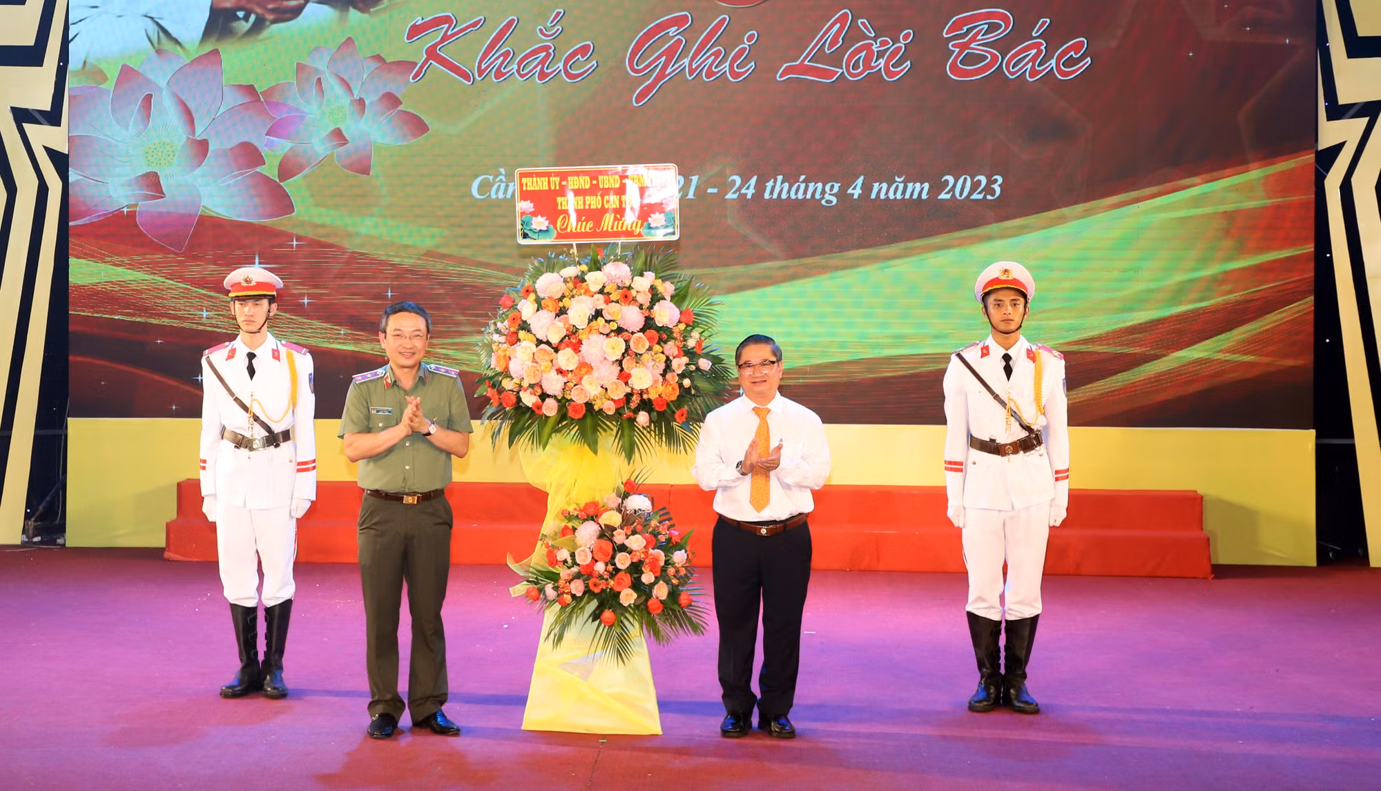 Khai mạc Liên hoan Nghệ thuật quần chúng CAND lần thứ XII, năm 2023 - khu vực III -0