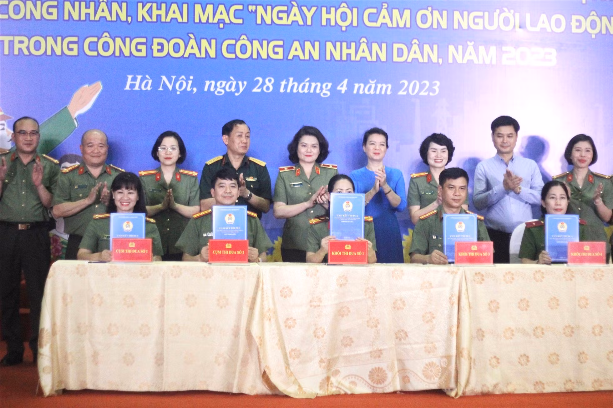 Nhiều hoạt động ý nghĩa hưởng ứng Tháng Công nhân 2023 và “Ngày hội cảm ơn người lao động” trong CAND -0