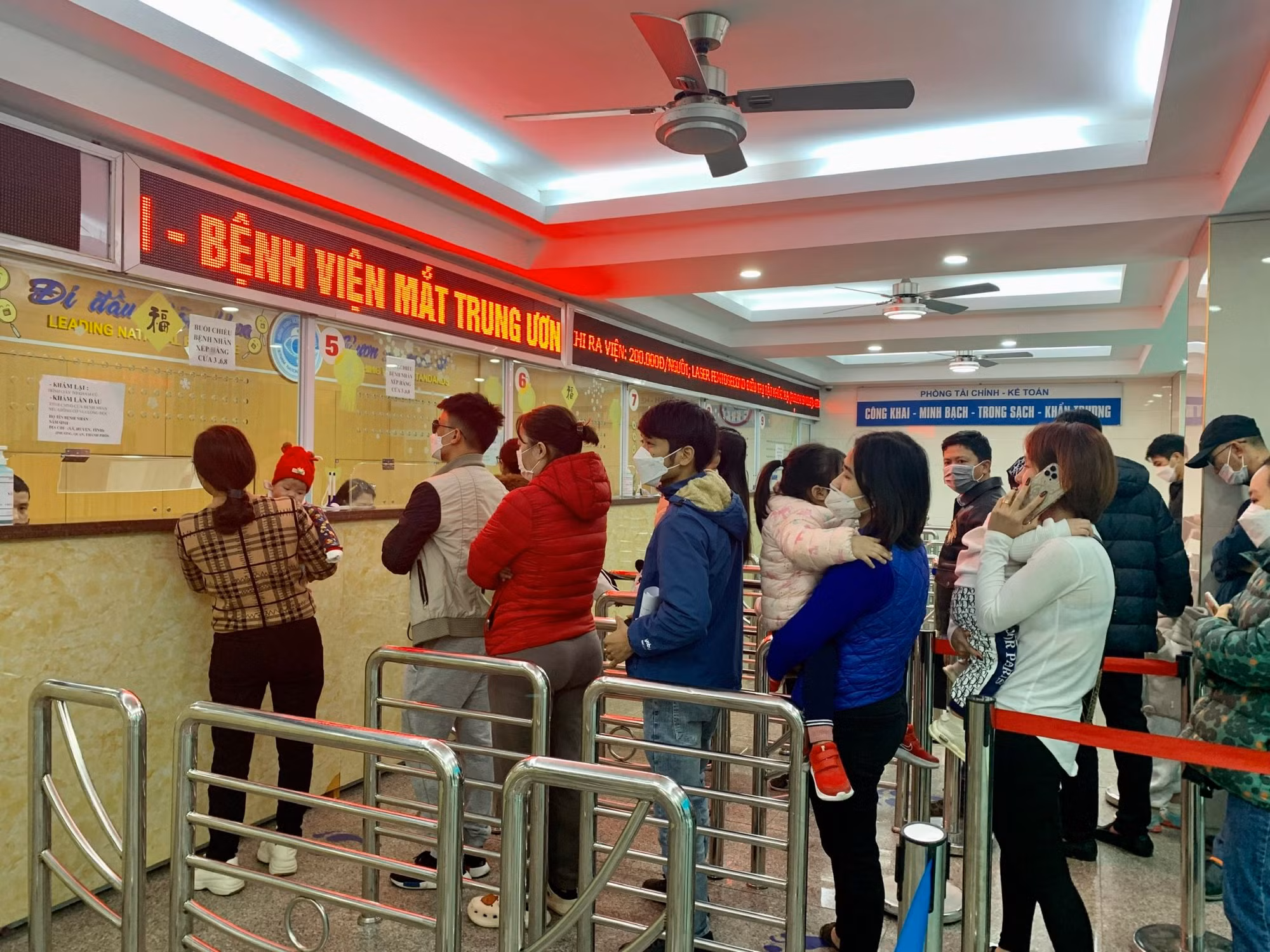 Bộ Y tế chấn chỉnh không chuyển người bệnh sang y tế tư nhân vì mục đích vụ lợi -0