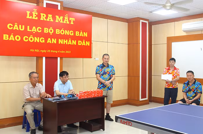 Sôi nổi lễ ra mắt CLB Bóng bàn Báo CAND -0