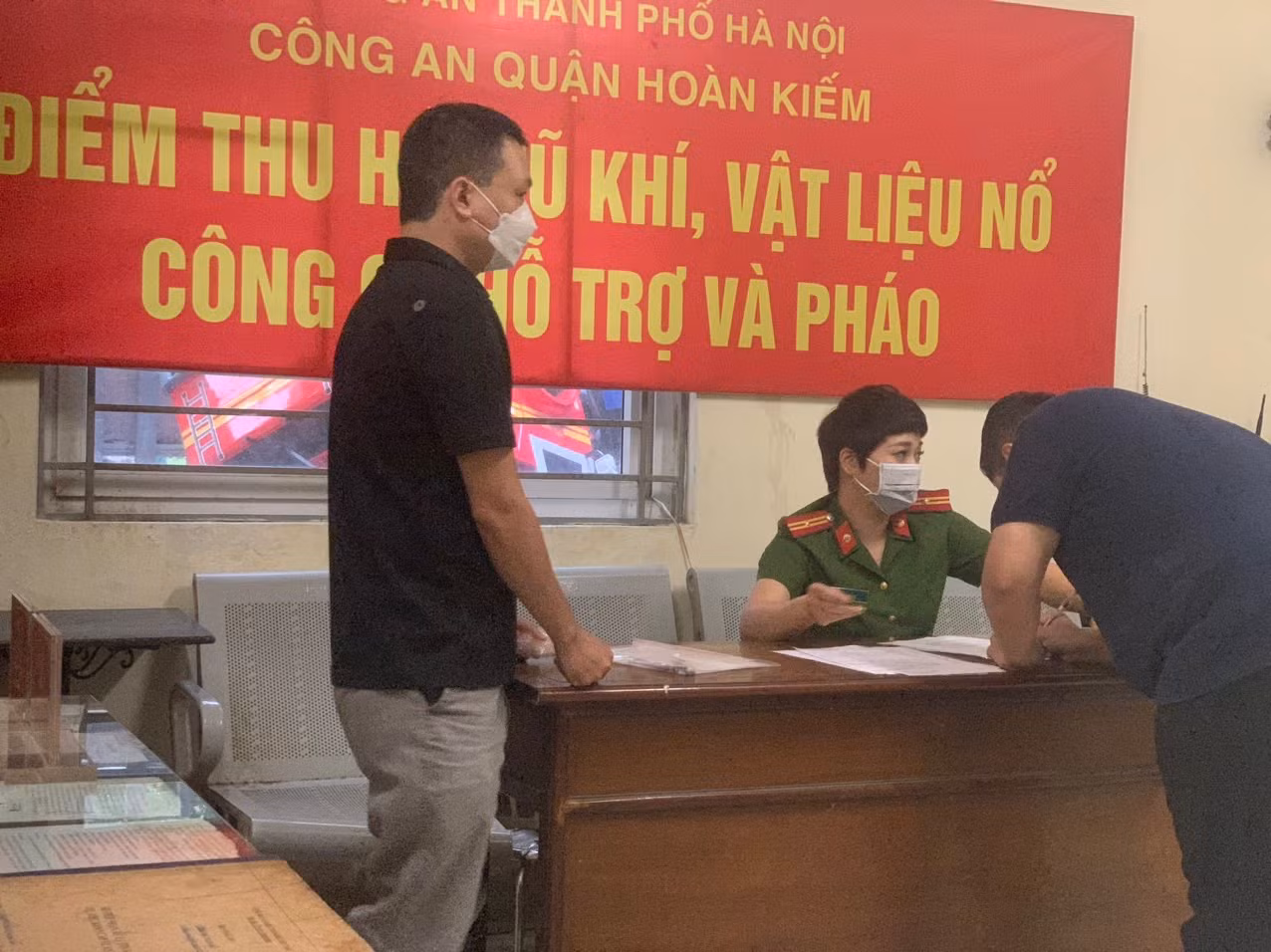Không để “bóng cười” đầu độc giới trẻ trong các quán bar phố cổ dịp nghỉ lễ 30/4 -0