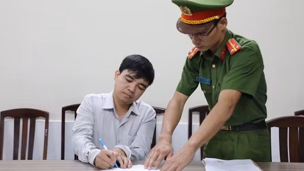 Tiếp tục khởi tố 4 đối tượng về tội “Nhận hối lộ” trong vụ đăng kiểm phương tiện đường thủy