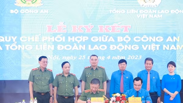 Bộ Công an và Tổng Liên đoàn Lao động Việt Nam ký quy chế phối hợp nhiều mặt công tác