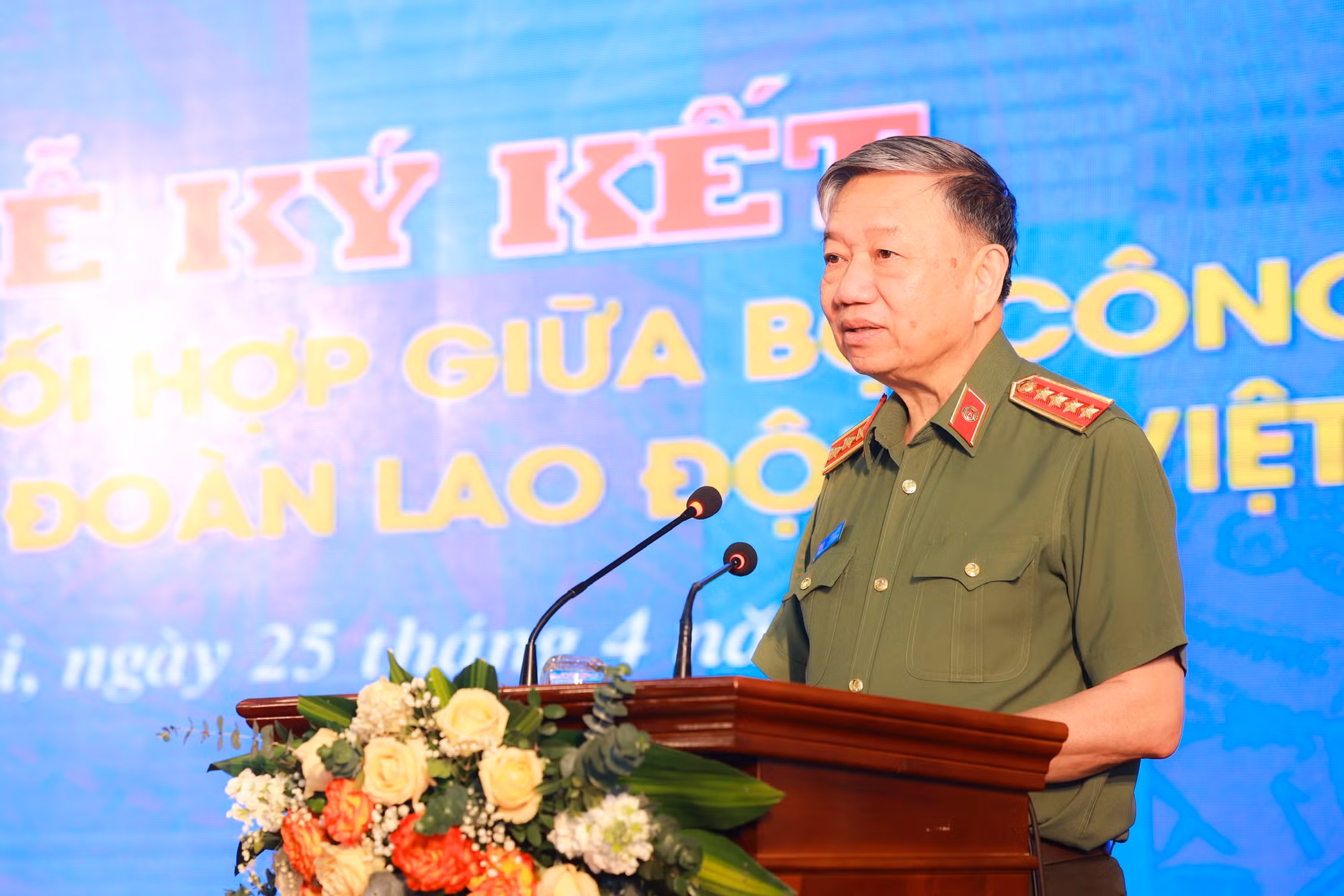 Bộ Công an và Tổng Liên đoàn Lao động Việt Nam ký quy chế phối hợp nhiều mặt công tác -0