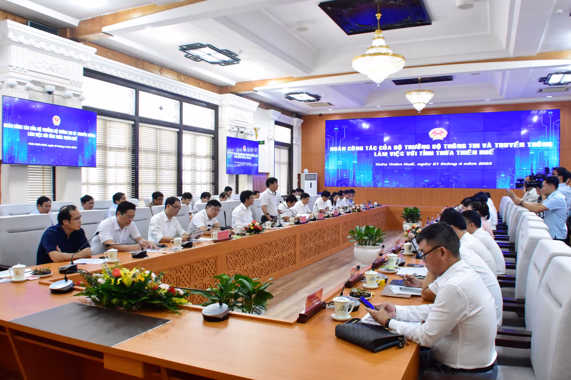 Thừa Thiên-Huế lấy người dân làm trung tâm trong quá trình chuyển đổi số -0