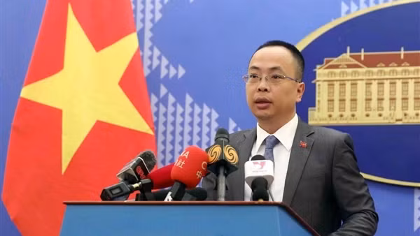 Việt Nam nói gì khi Trung Quốc đơn phương ra lệnh cấm bắt cá trên biển Đông?