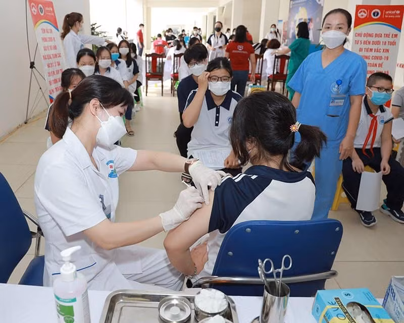 Ứng phó với làn sóng COVID-19 mới -0