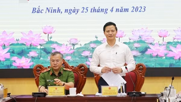 Thứ trưởng Nguyễn Văn Long làm việc với Bắc Ninh về xây dựng "tỉnh an toàn giao thông"