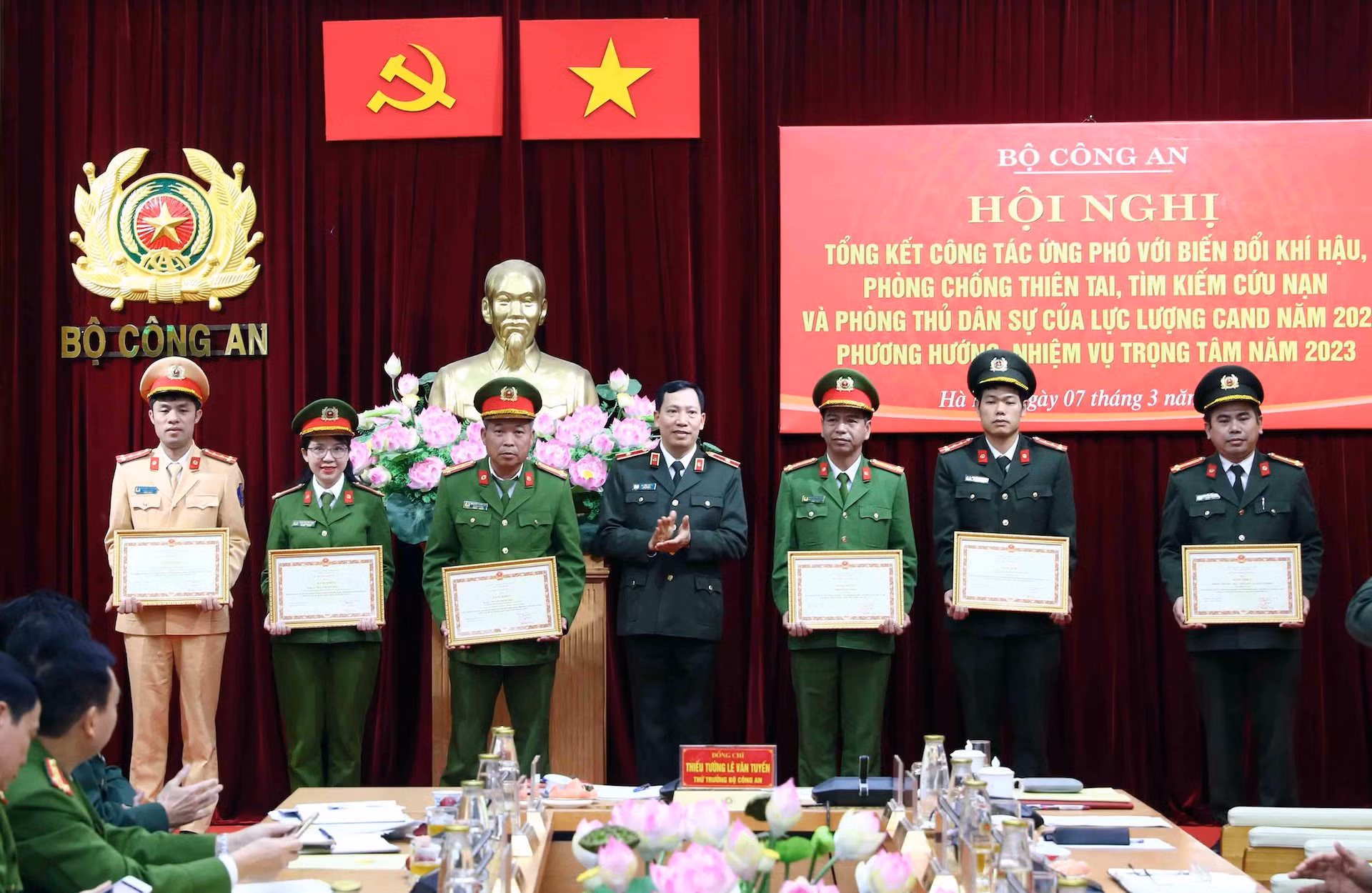 Chủ động ứng phó với biến đổi khí hậu, phòng chống thiên tai, tìm kiếm cứu nạn và phòng thủ dân sự -0
