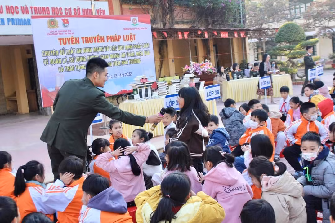 Xung kích, sáng tạo vì bình yên cuộc sống -0