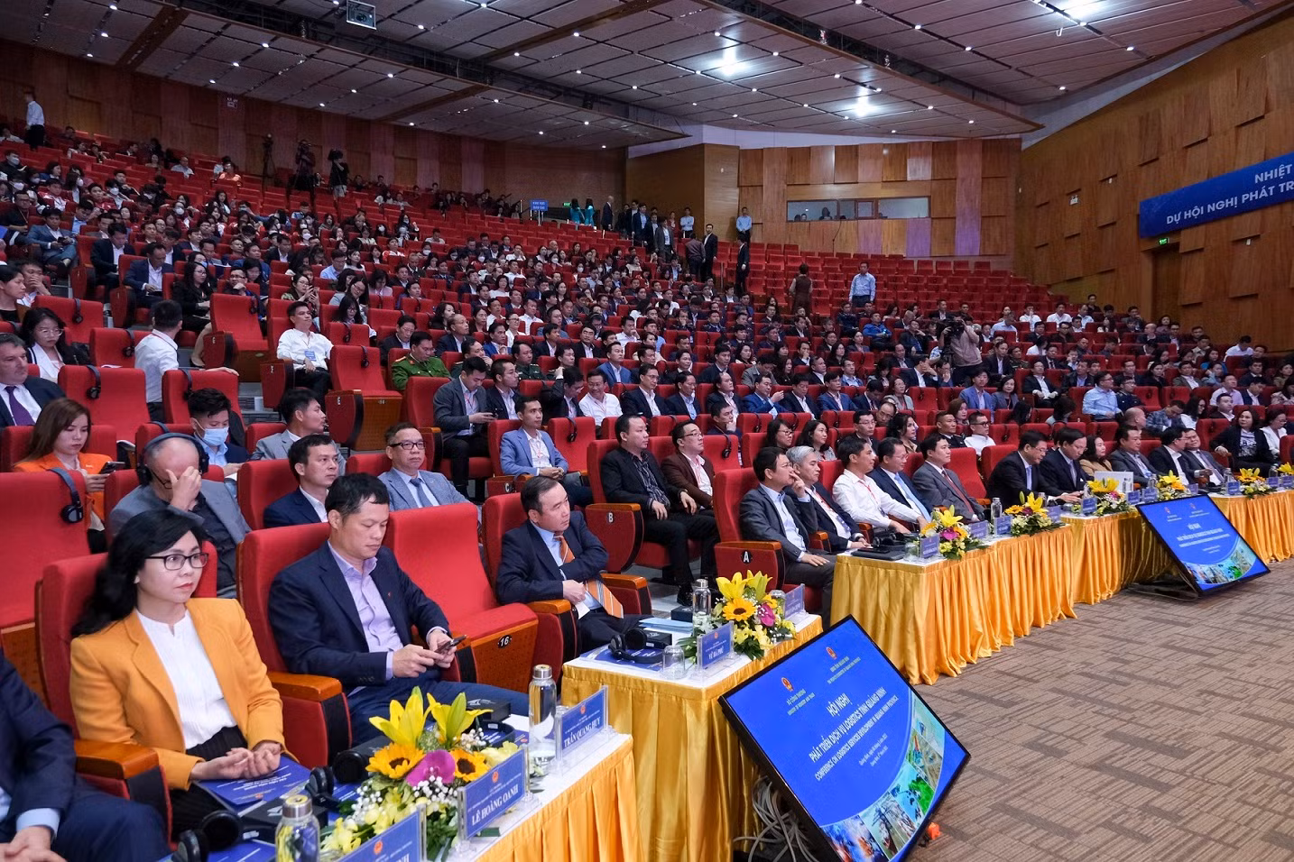 Quảng Ninh chủ trương phát triển mạnh mẽ dịch vụ logicstics -0