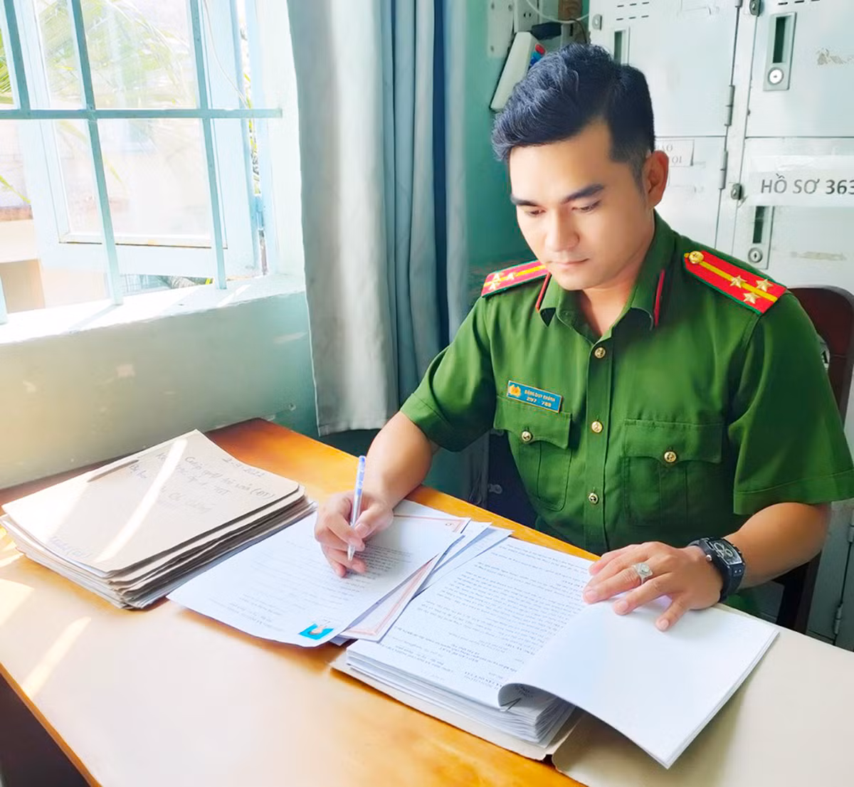 Thanh_pho_Bac_Ho1_1-1678159940410.jpg
