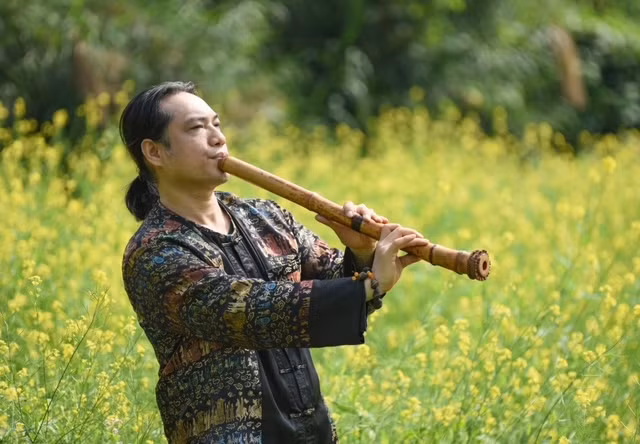 chan dung nhac si nguyen thang.jpg -0
