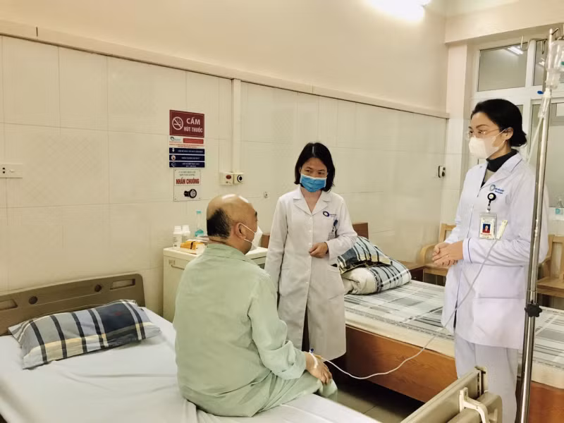 Người nước ngoài nhiễm liên cầu khuẩn lợn rất nặng được cứu sống -0