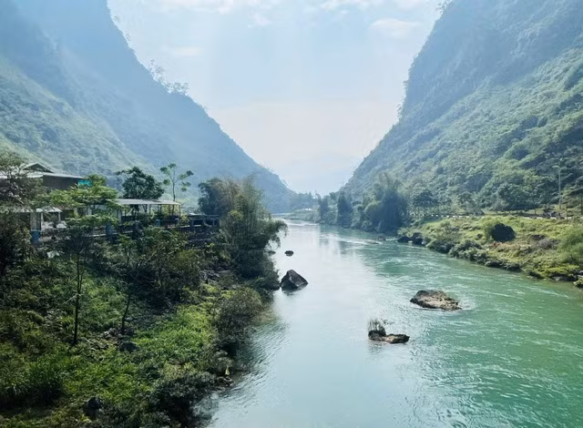 song mien-ha giang.jpg -0