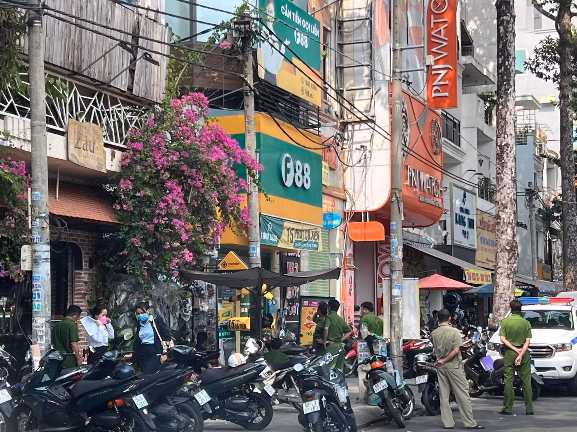 Phong tỏa, khám xét toàn bộ chi nhánh F88 tại TP Hồ Chí Minh -0
