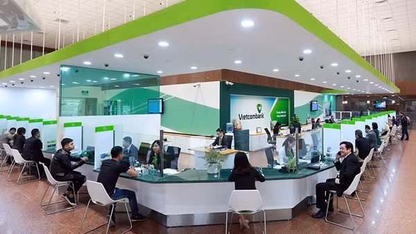 Lãi suất tiết kiệm hạ nhiệt