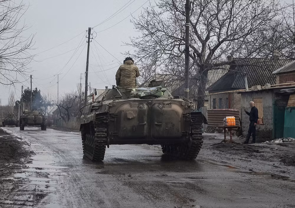 Nga gia tăng áp lực, Ukraine tính 
