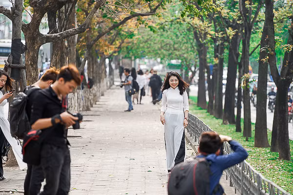 trả lại vỉa hè cho những tâm hồn-ảnh báo hà nội mới.jpg -0