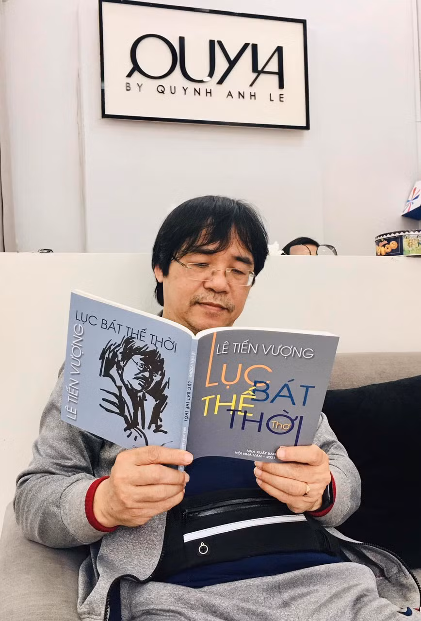 hoa si le tien vuong va tap tho luc bat the thoi.jpg -0