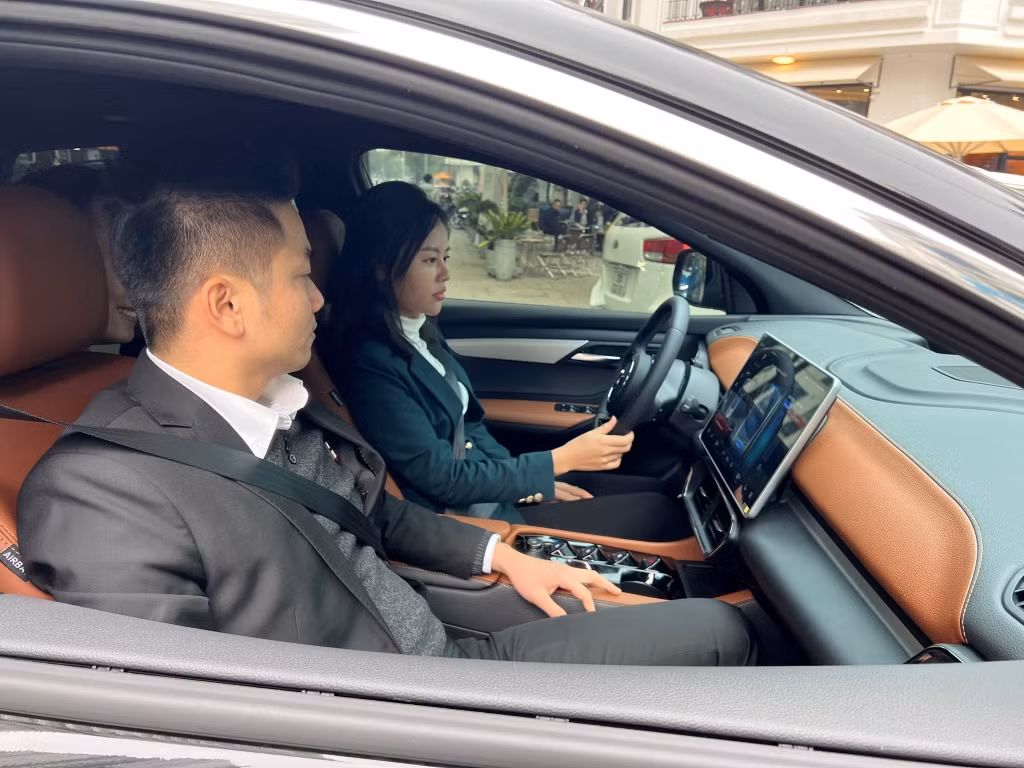 Lý do không ít người người Việt chọn ô tô điện -0