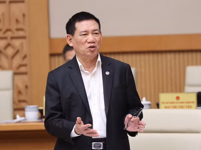 Giao nhiệm vụ cụ thể cho từng bộ, từng ngành để tháo gỡ khó khăn, thúc đẩy sản xuất, kinh doanh -0