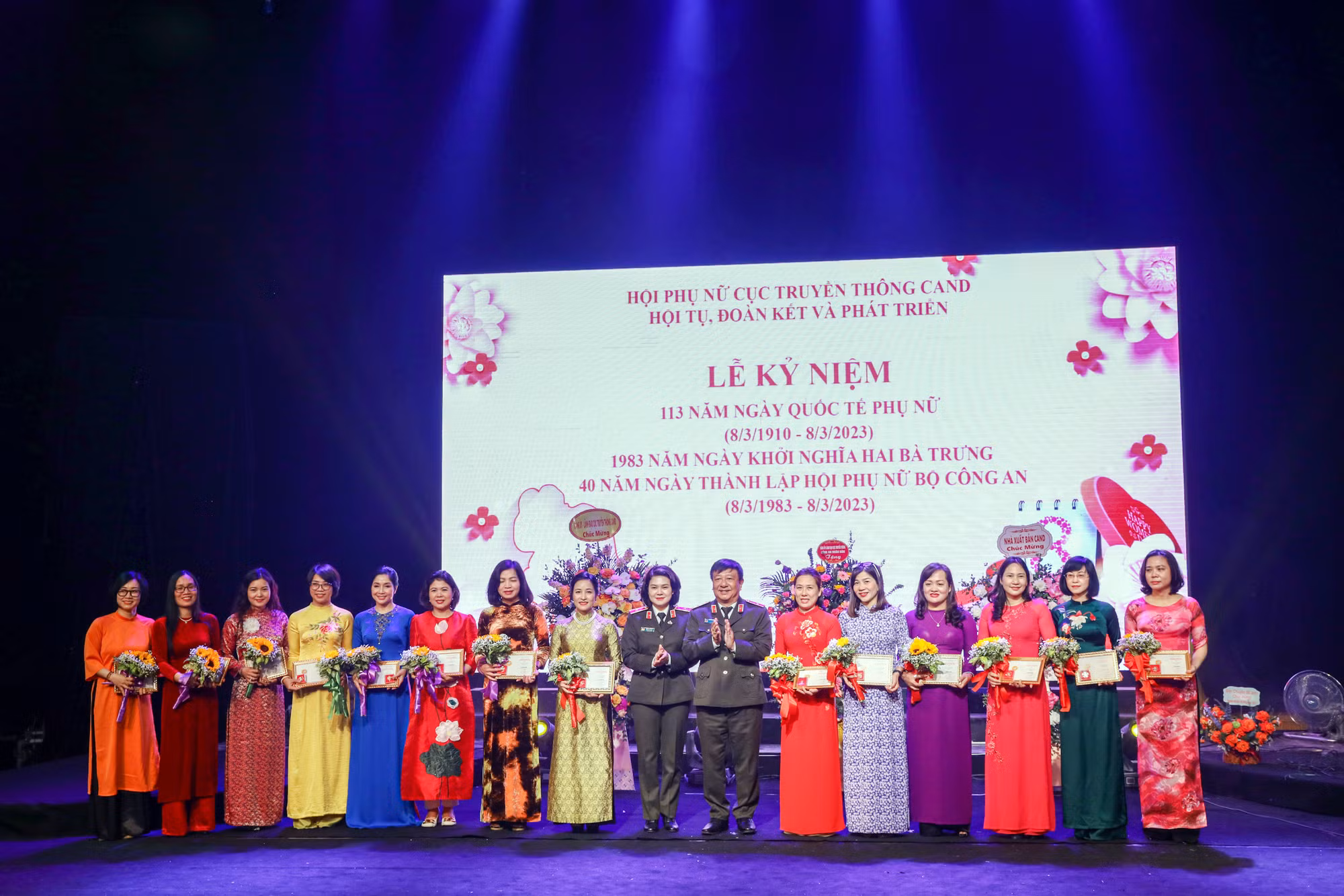 Phụ nữ Cục Truyền thông CAND sôi nổi các hoạt động, phong trào thi đua -0