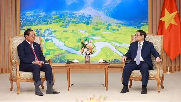 Thủ tướng Phạm Minh Chính tiếp Phó Thủ tướng Campuchia Sar Kheng