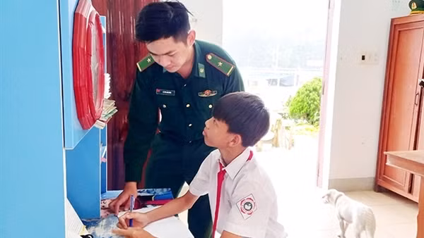 Đứa "con nuôi" của Đồn Biên phòng Tuy Hòa