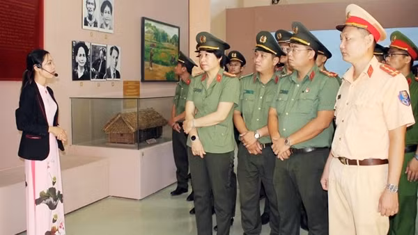 Cương quyết, khôn khéo trong đấu tranh với tội phạm