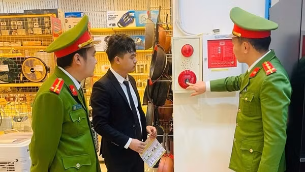 Tăng cường biện pháp PCCC tại các cơ sở có nguy cơ cháy nổ