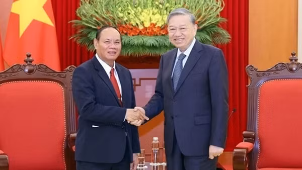 Tổng Bí thư Tô Lâm tiếp Phó Thủ tướng, Bộ trưởng Công an Lào Vilay Lakhamphong