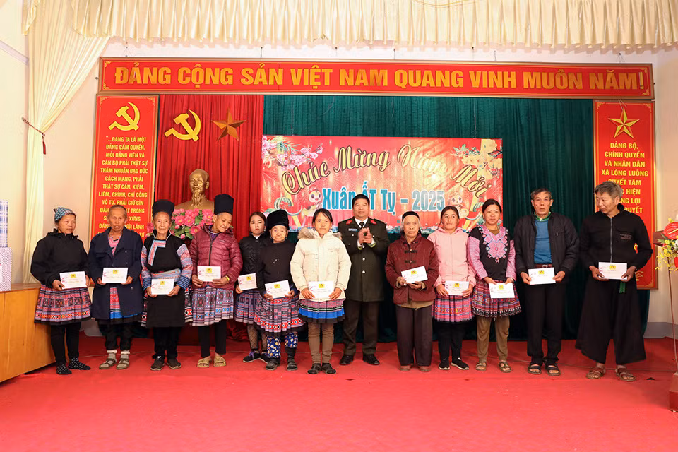 Xuân ấm vùng cao -0