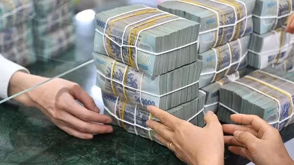 Áp lực giảm nợ trên thị trường trái phiếu doanh nghiệp