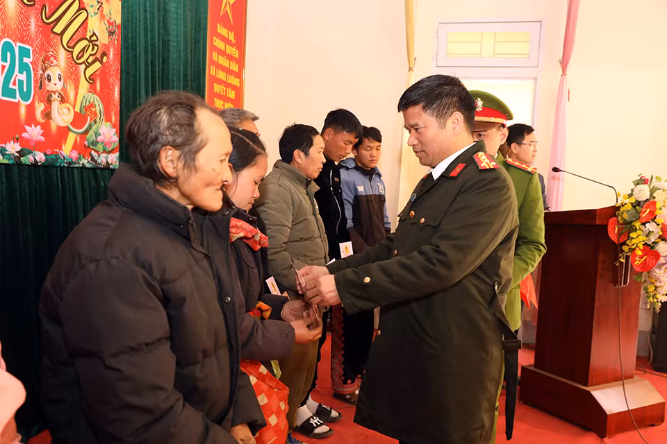 Xuân ấm vùng cao -0