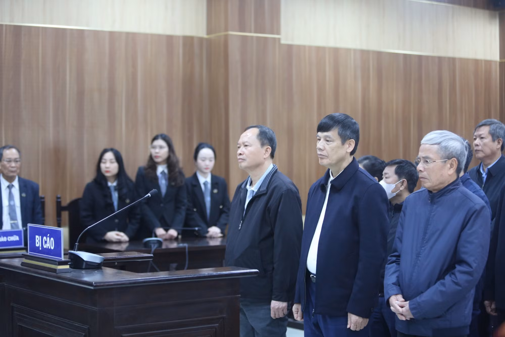 Cựu Bí thư, cựu Chủ tịch tỉnh Thanh Hoá hưởng án treo -0