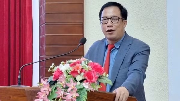 Khởi tố, bắt tạm giam Giám đốc Đại học Huế