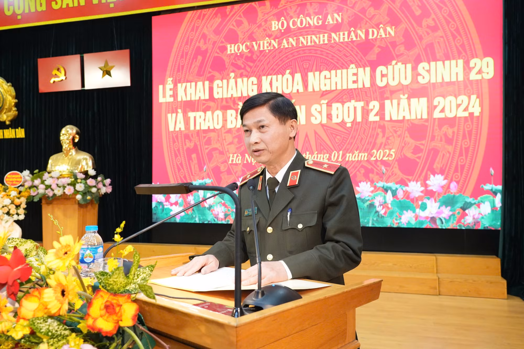 Học viện ANND khai giảng khóa nghiên cứu sinh 29 và trao bằng tiến sĩ năm 2024 -0